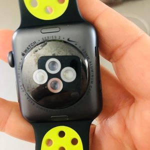 iPhone watch Series 2